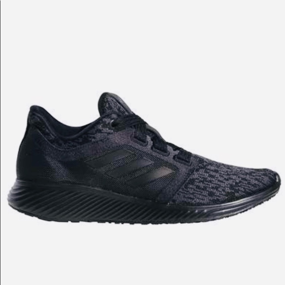 adidas  Size 6 1/2
Women's Edge Lux 3 Running Shoe